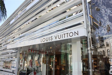 louis vuitton rodeo drive.